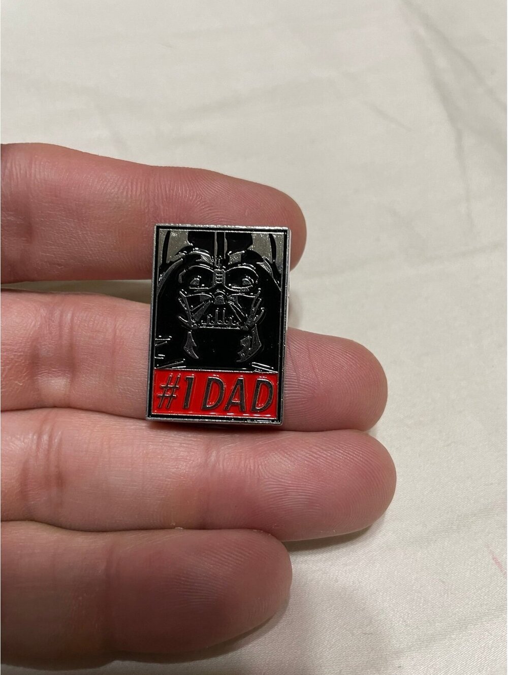 Pins- FUNNY Star Wars Darth Vader #1 Dad Father Pin